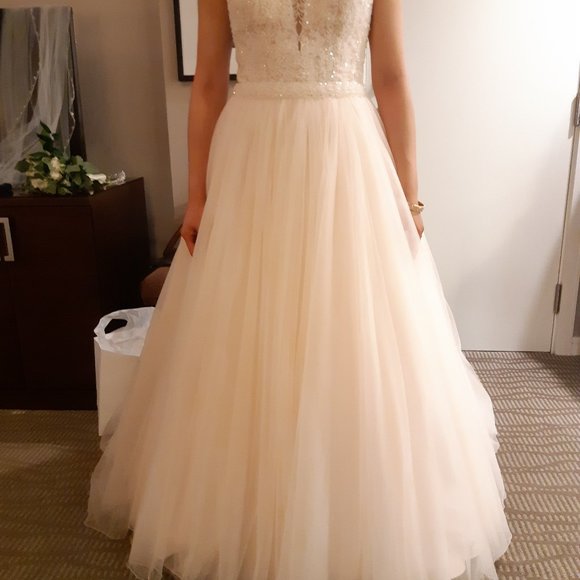 Custom Wedding Dress - Picture 1 of 3